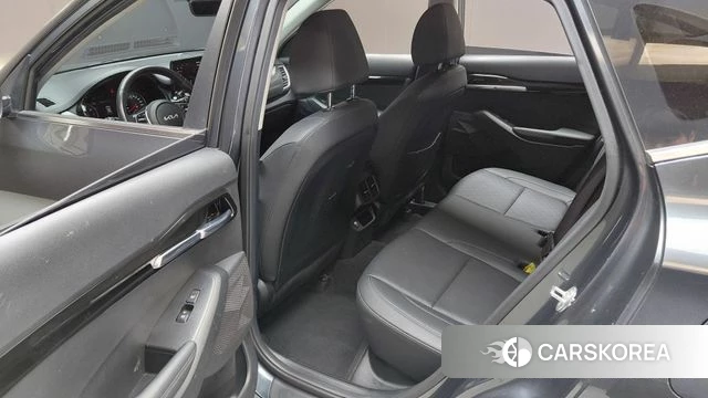 Kia Seltos 2022 Серый из Кореи, фото 3