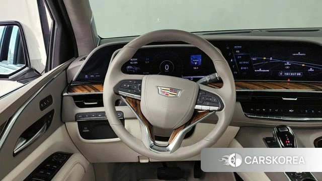 Cadillac Escalade 5th Generation 2023 Белый из Кореи, фото 3