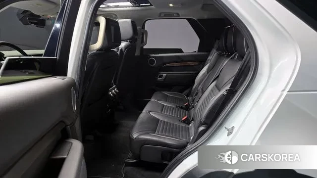 Land Rover Discovery 5 2018 Белый из Кореи, фото 3