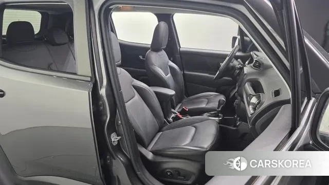 Jeep Renegade 2021 Серый из Кореи, фото 3