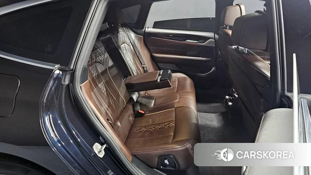 BMW 6 Series GT (G32) 2021 Черный из Кореи, фото 3