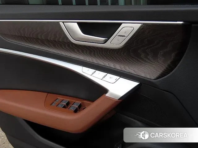 Audi A6 (C8) 2021 Черный из Кореи, фото 3