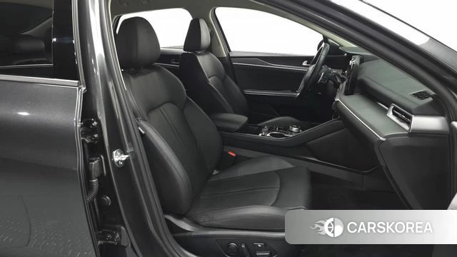 Kia K5 3rd generation 2023 Серый из Кореи, фото 3