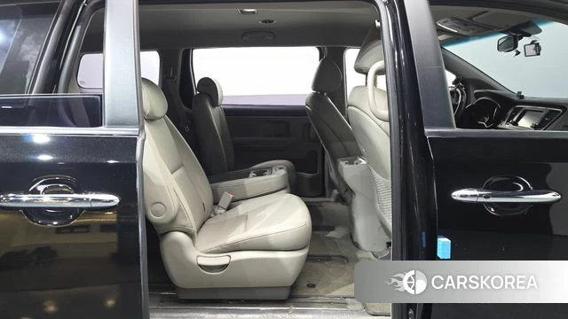 Kia The New Carnival 2018 Черный из Кореи, фото 3
