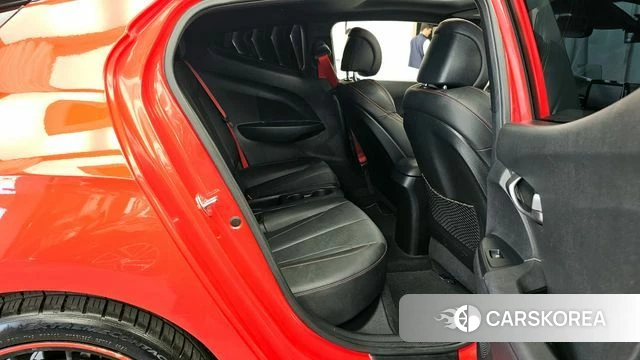 Hyundai Veloster (JS) 2018 Красный из Кореи, фото 3