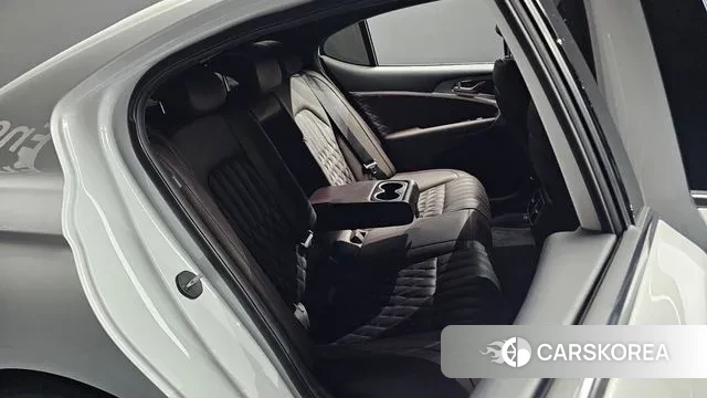 Genesis The New G70 id 2901729 из Кореи 3