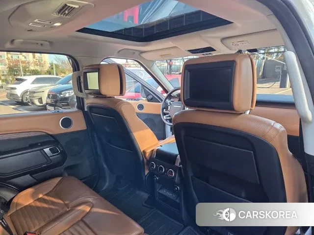 Land Rover Discovery 5 2020 Белый из Кореи, фото 3