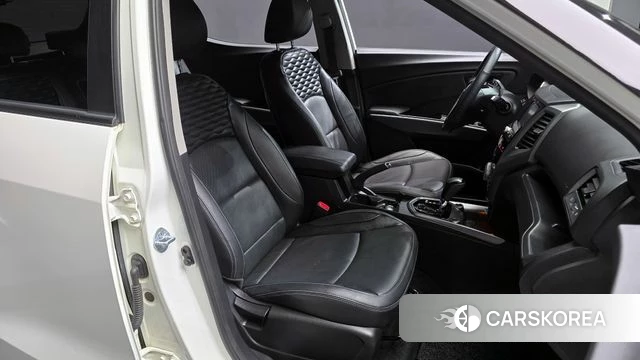 Ssangyong Tivoli Armor 2018 Белый из Кореи, фото 3