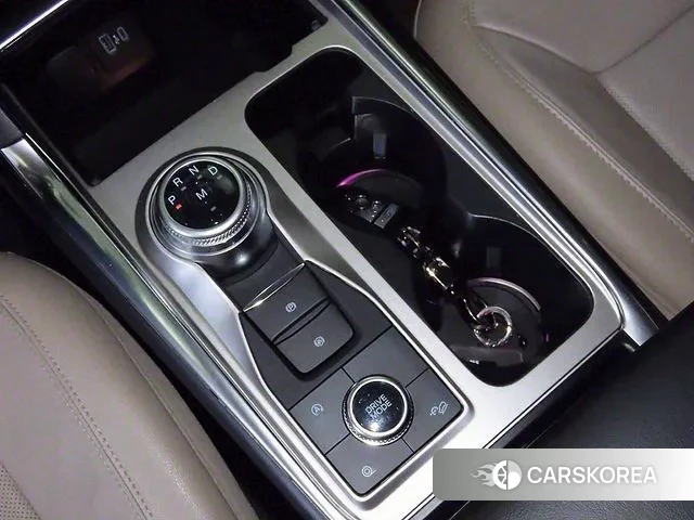 Ford Explorer 6th Generation 2020 Белый из Кореи, фото 3