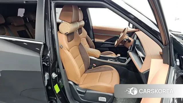 Ssangyong Torres 2022 Черный из Кореи, фото 3