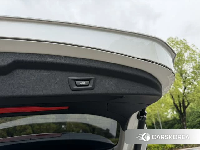 BMW X2 2022 Белый из Китая, фото 3