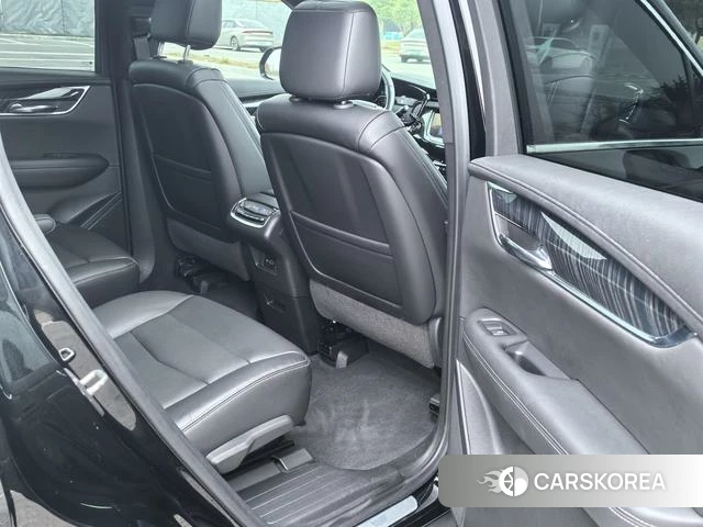 Cadillac XT6 2020 Черный из Китая, фото 3