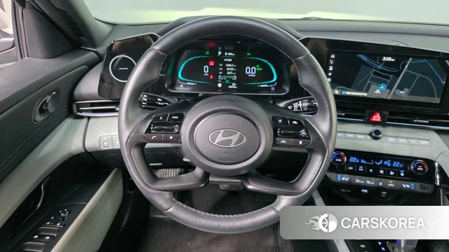 Hyundai The New Avante Hybrid (CN7) 2023 Серебристо-серый из Кореи, фото 3