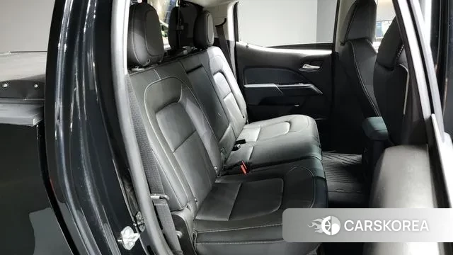 Chevrolet (GM Daewoo) Real New Colorado 2021 Черный из Кореи, фото 3