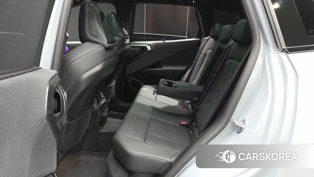 BMW X3 (G45) 2025 Серебристо-серый из Кореи, фото 3