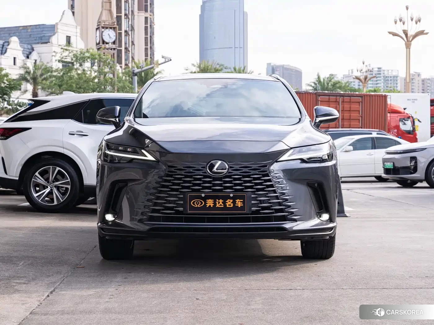 Lexus RX 2025 Silver/gray из Китая, фото 3