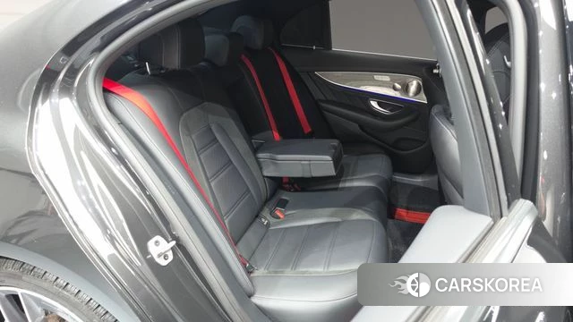 Mercedes-Benz E-Class W213 2021 Серый из Кореи, фото 3