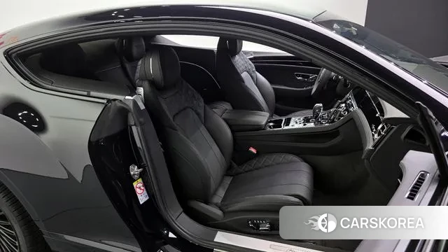 Bentley Continental GT 3rd Generation 2023 Черный из Кореи, фото 3