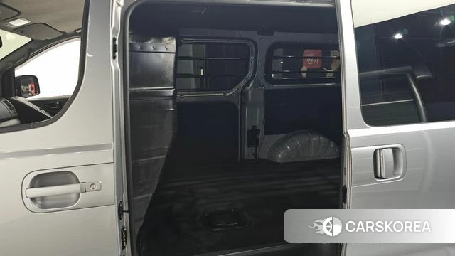 Hyundai The New Grand Starex 2019 Серебристо-серый из Кореи, фото 3