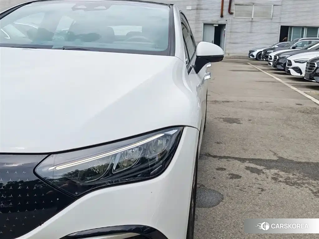 Mercedes-Benz EQE 2025 Белый из Китая, фото 3
