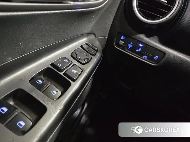 Hyundai Kona 2020 Белый из Кореи, фото 3