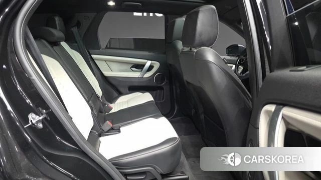 Land Rover Discovery Sports 2nd Generation 2024 Черный из Кореи, фото 3