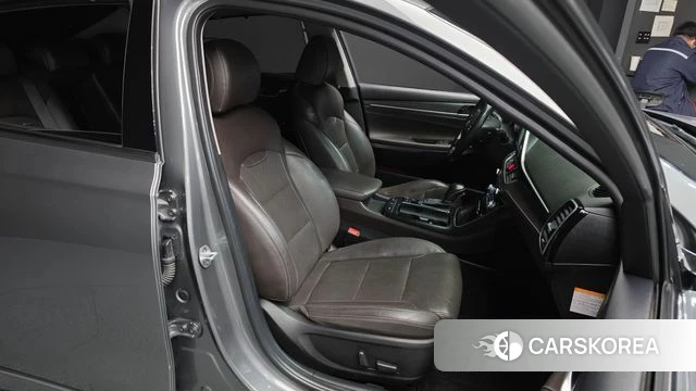 Hyundai Grandeur IG Hybrid 2018 Серебристо-серый из Кореи, фото 3