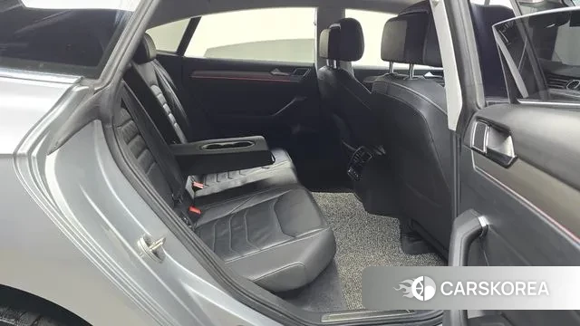 Volkswagen Arteon 2019 Серебристо-серый из Кореи, фото 3