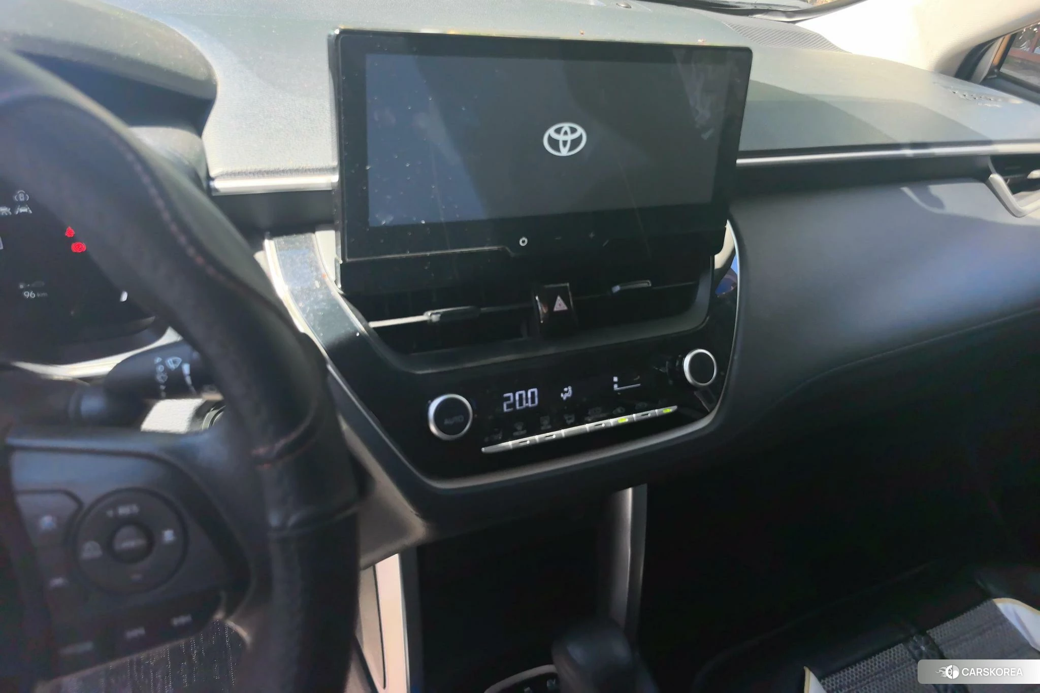 Toyota Corolla 2024 Белый из Китая, фото 3