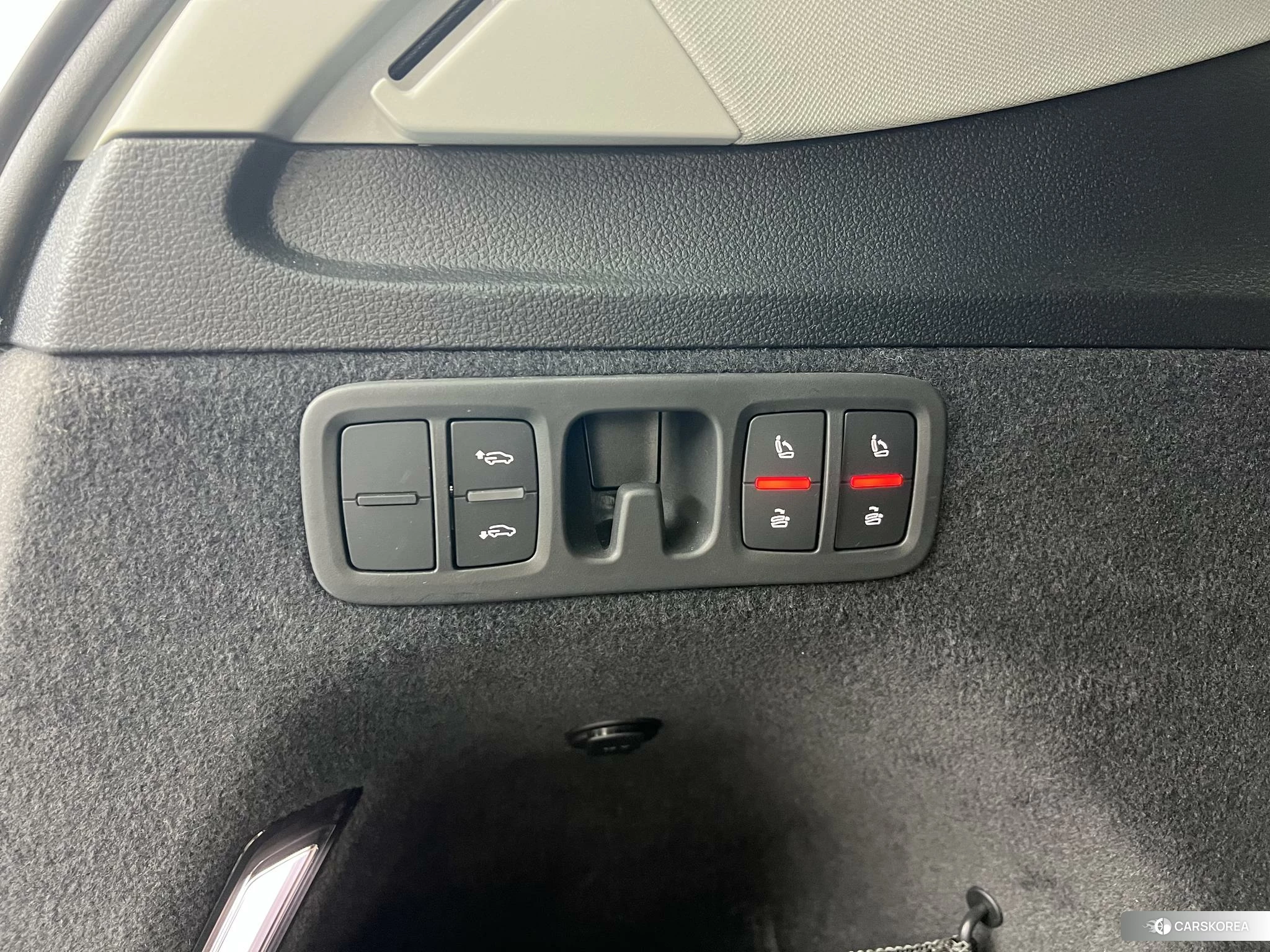 Audi Q7 2024 Черный из Китая, фото 3