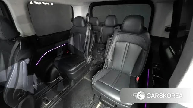 Hyundai Staria 2022 Белый из Кореи, фото 3