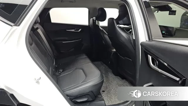 Kia EV6 2022 Белый из Кореи, фото 3