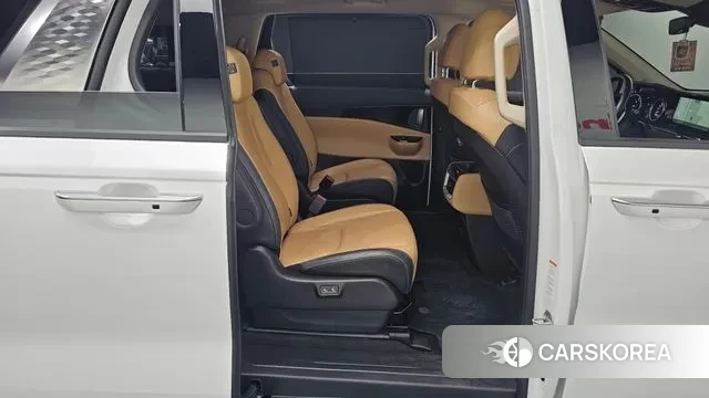 Kia Carnival 4th generation 2023 Белый из Кореи, фото 3
