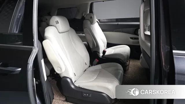 Kia Carnival 4th generation 2022 Серый из Кореи, фото 3