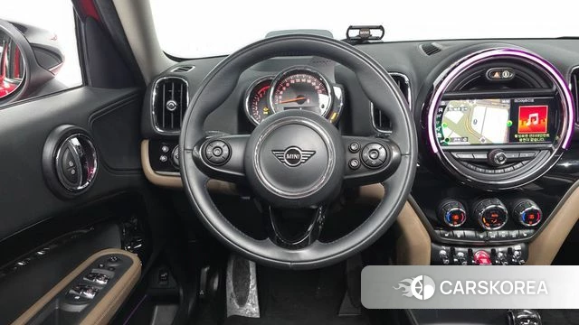 Mini Cooper Countryman 2019 Красный из Кореи, фото 3