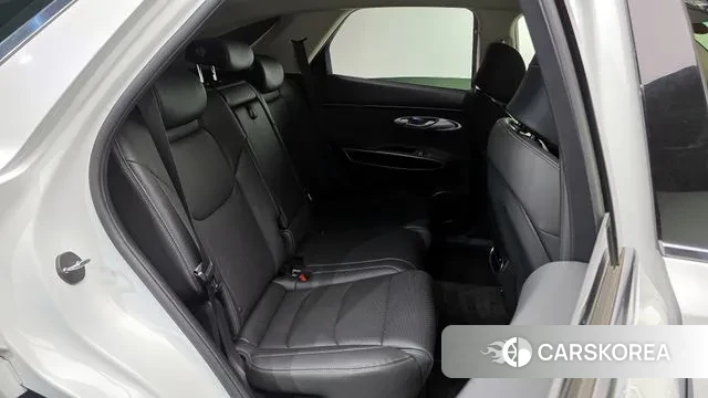 Genesis GV70 2022 Белый из Кореи, фото 3