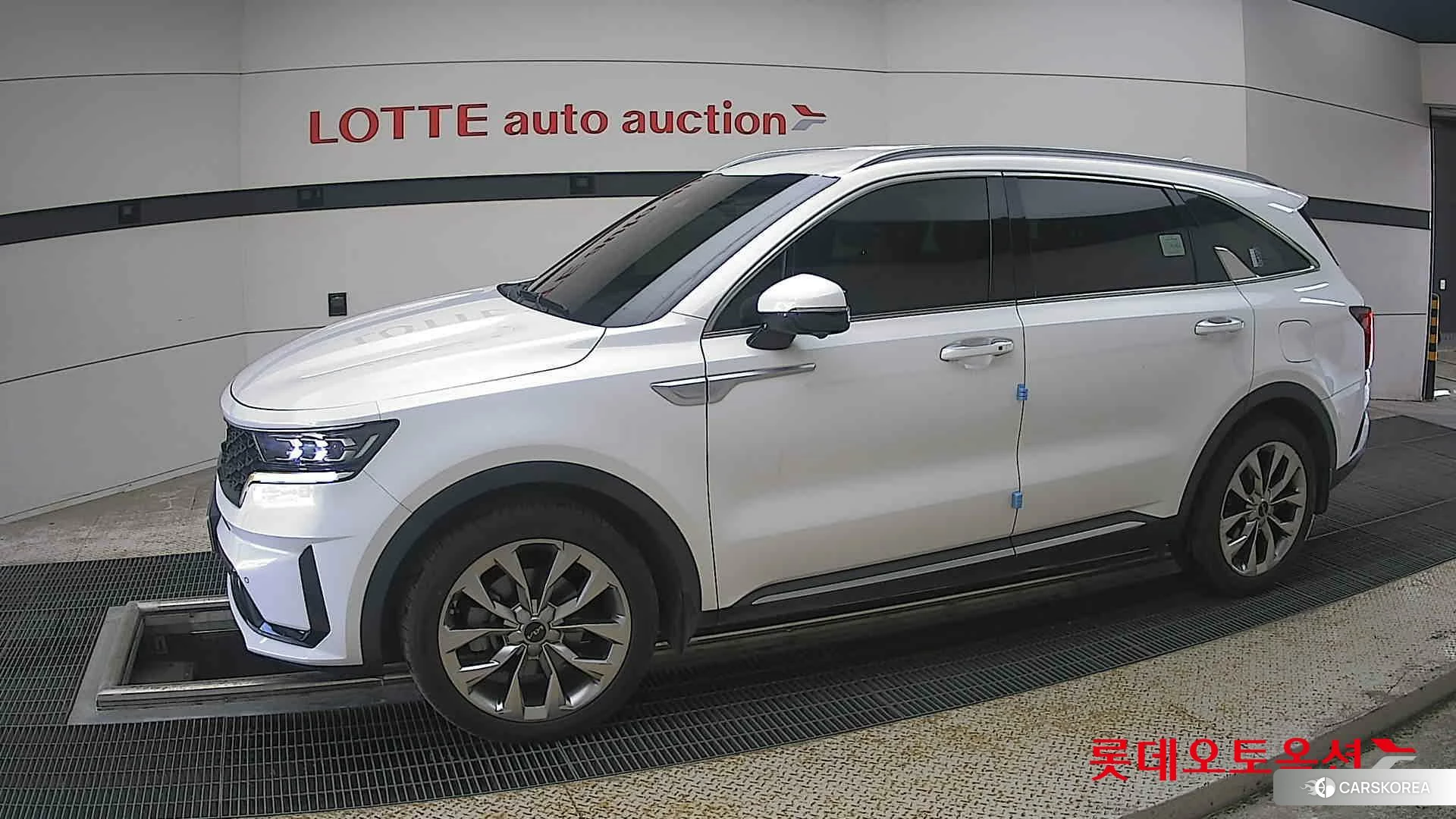 Kia Sorento 2022 Белый из Кореи, фото 3