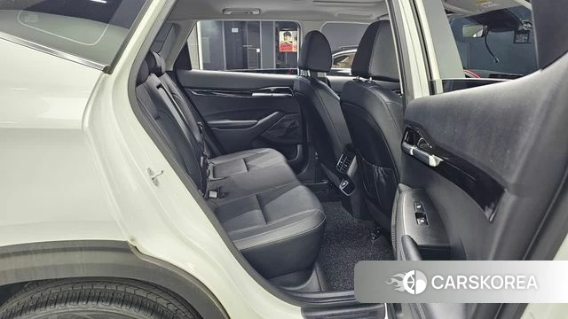 Kia Seltos 2022 Белый из Кореи, фото 3