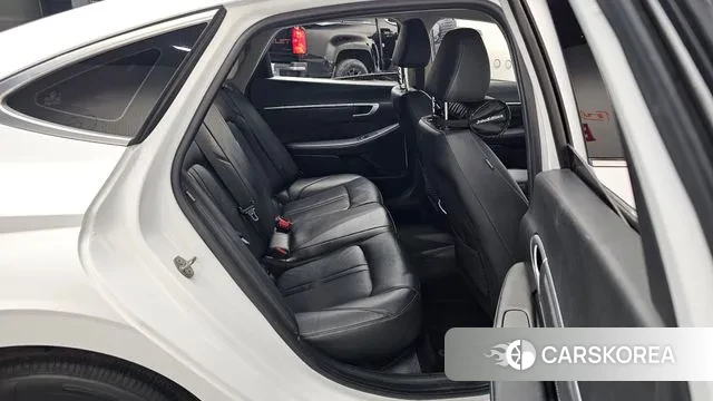 Hyundai Sonata D Edge (DN8) 2023 Белый из Кореи, фото 3