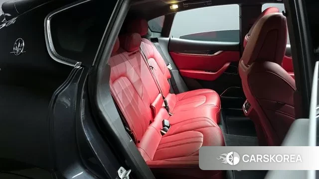 Maserati Levante 2020 Серый из Кореи, фото 3