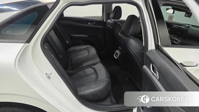 Kia K5 3rd generation 2022 Белый из Кореи, фото 3