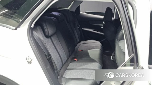 Peugeot 3008 second generation 2021 Белый из Кореи, фото 3