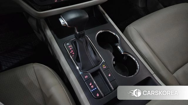 Kia The New Carnival 2018 Черный из Кореи, фото 3