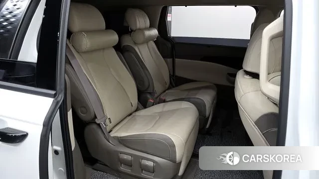Kia Carnival 4th generation 2022 Белый из Кореи, фото 3