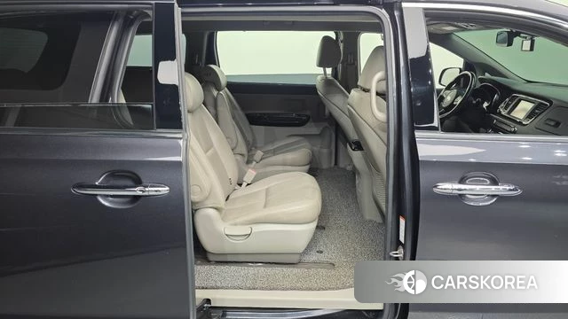 Kia The New Carnival 2019 Черный из Кореи, фото 3