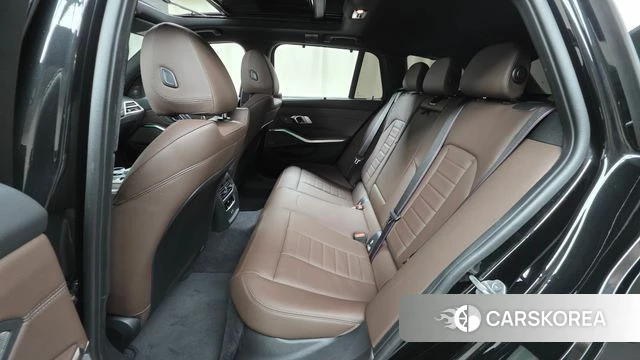 BMW 3 Series (G20) 2026 Черный из Кореи, фото 3