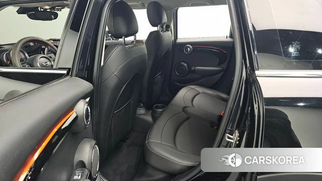 Mini Cooper S 2019 Черный из Кореи, фото 3