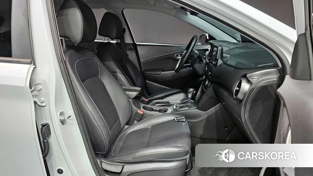 Hyundai Kona 2018 Белый из Кореи, фото 3