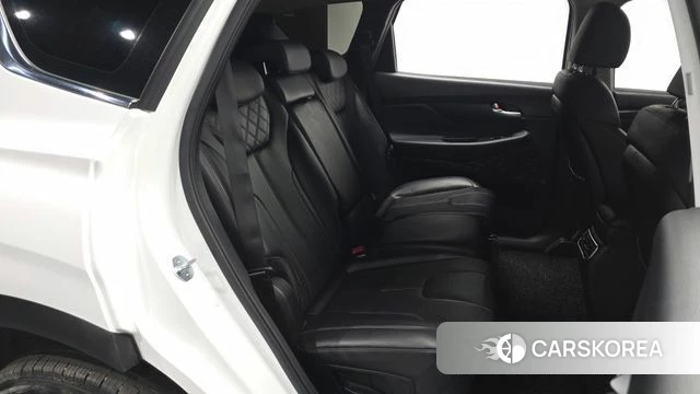 Hyundai The New Santa Fe 2022 Белый из Кореи, фото 3