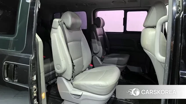 Hyundai The New Grand Starex 2018 Черный из Кореи, фото 3